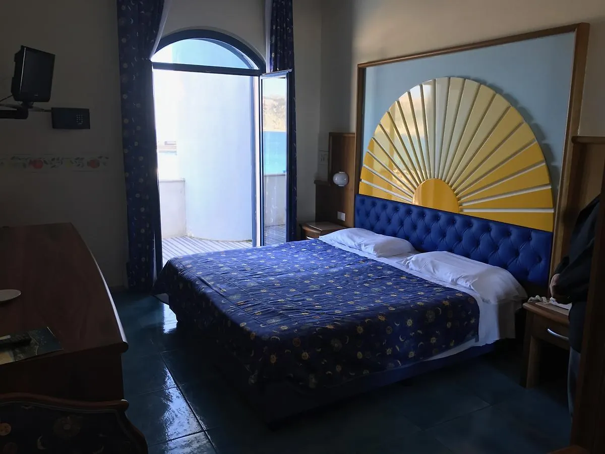 Sporting Baia Hotel Giardini Naxos 4*,